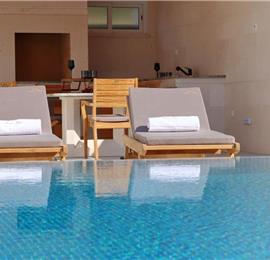 6 Bedroom Beachfront Villa with Heated Pool near Vela Luka on Korcula Island, Sleep 12